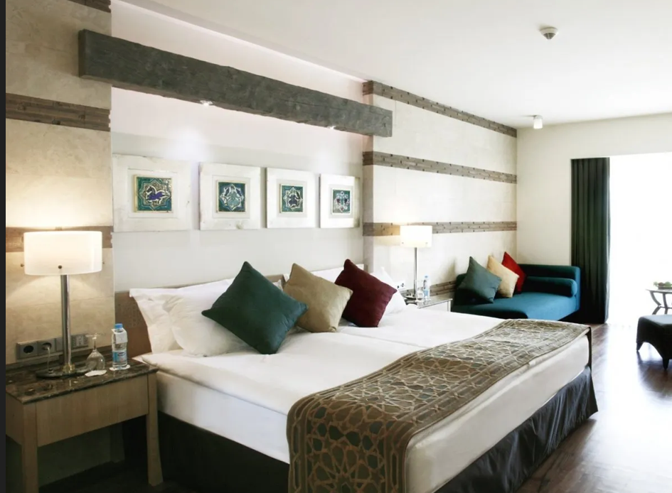 Kempinski Hotel the Dome